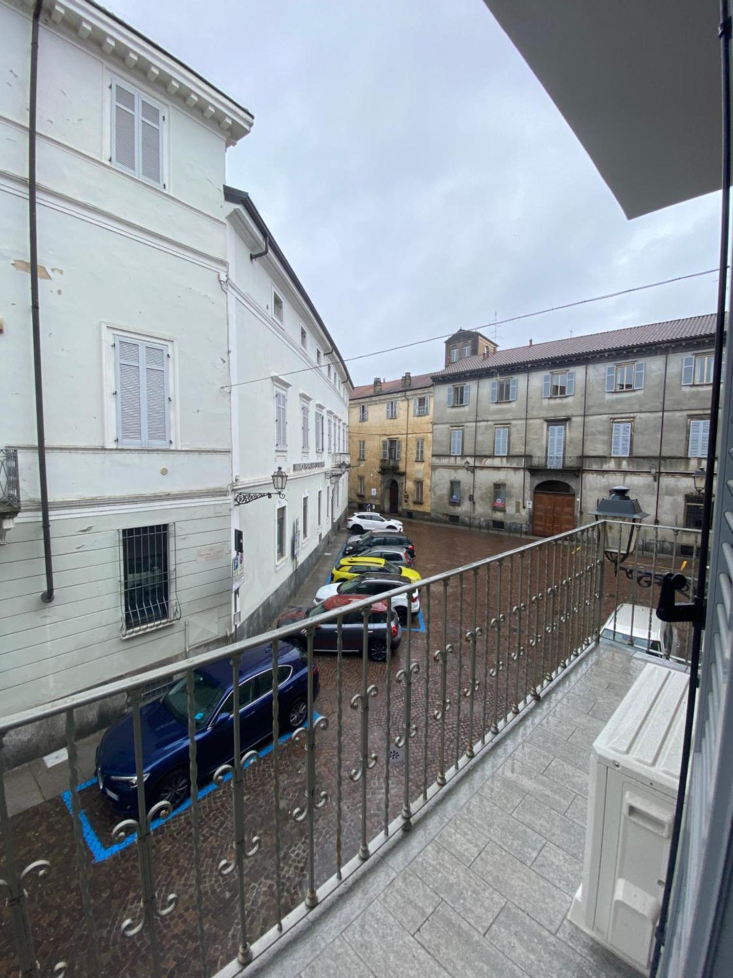 La Casa Nel Vicolo Camera 2 Casale Monferrato Eksteriør bilde